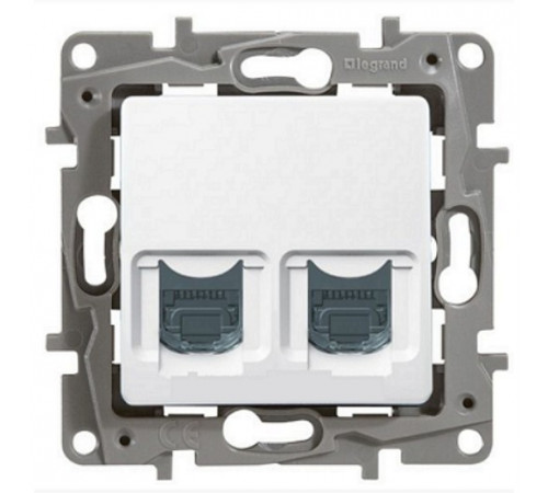 Розетка телефонная компьютерная RJ45 кат. 5UTP Legrand/IEK Etika, белый